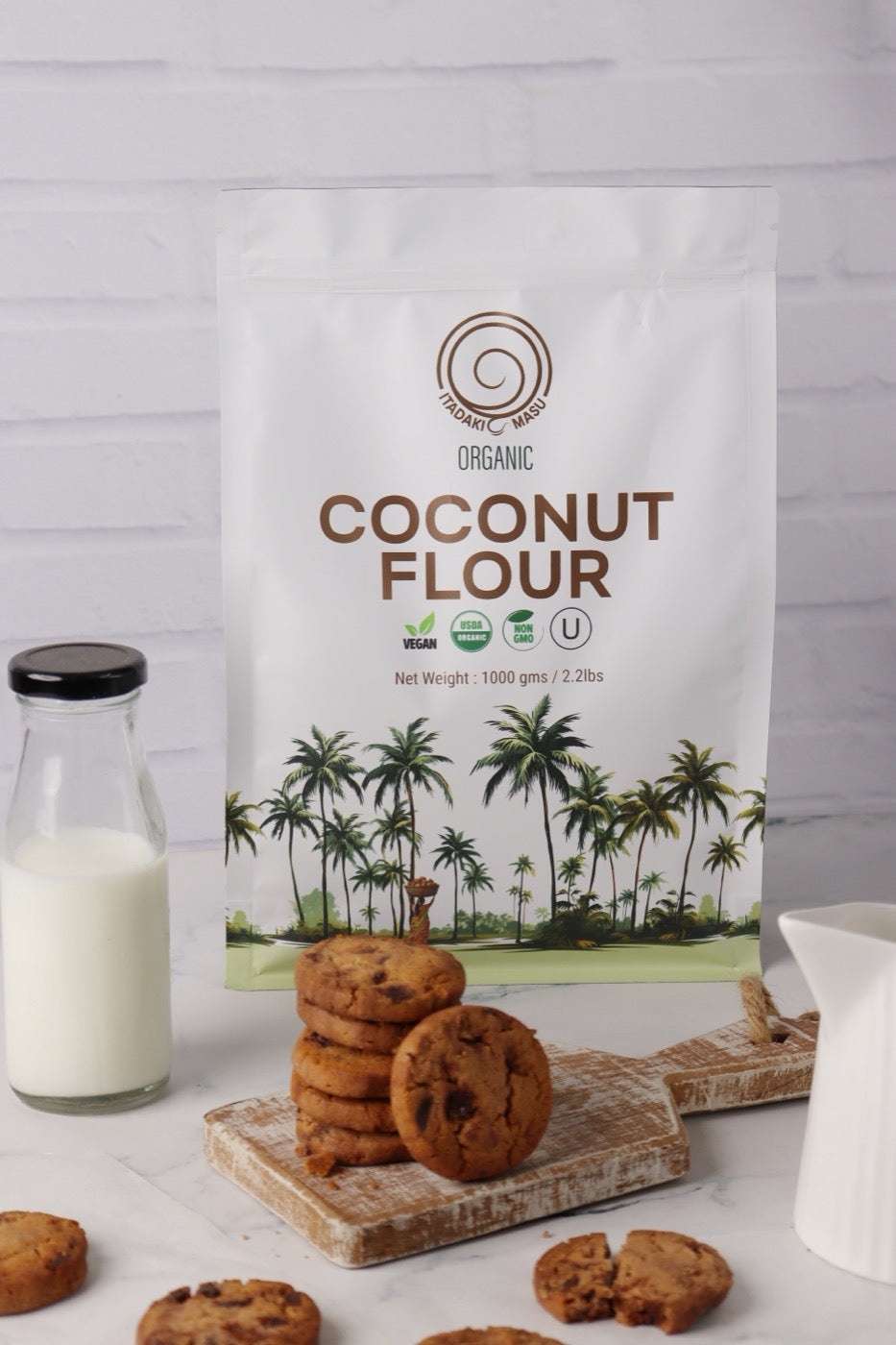 Golden coconut cookies